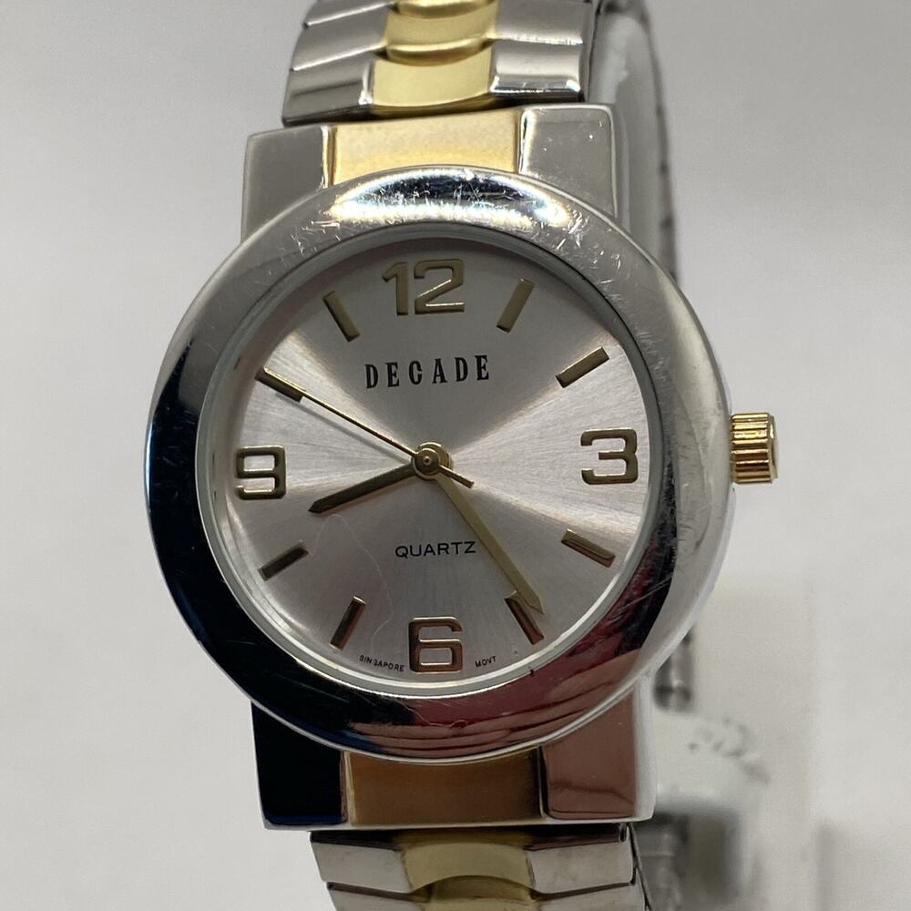 Womens Dcade Stretch Band Watch Gold Silver New Battery!